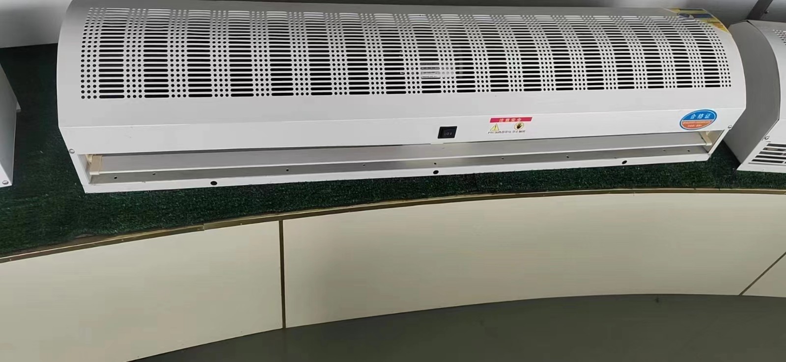 热风�q�和�I����的区�? onmousewheel=