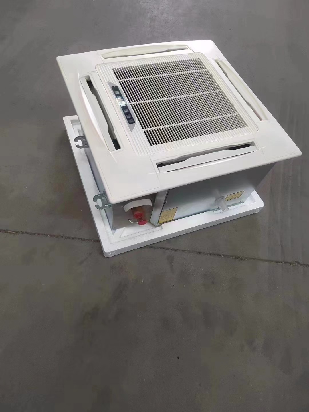 立式明装风机盘管的��用及(qi��ng)安装特点是什�? onmousewheel=